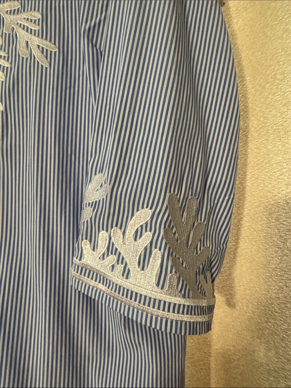 Gretchen Scott Designs Light Blue and White Embroidered Tunic - Picture 4 of 5